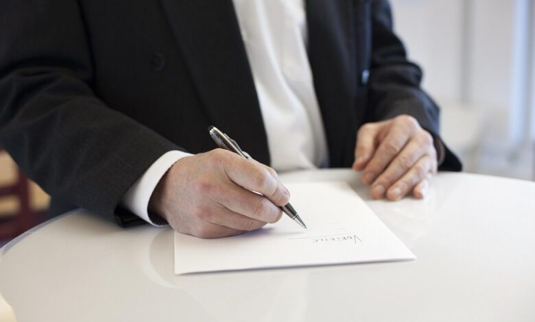 contract, signature, contract, contract, contract, signature, signature, signature, signature, signature