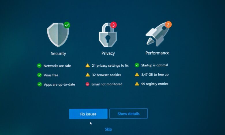 Security, privacy, and performance status with fix options.