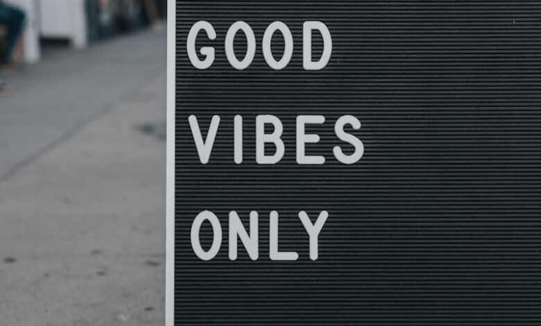 good vibes only text